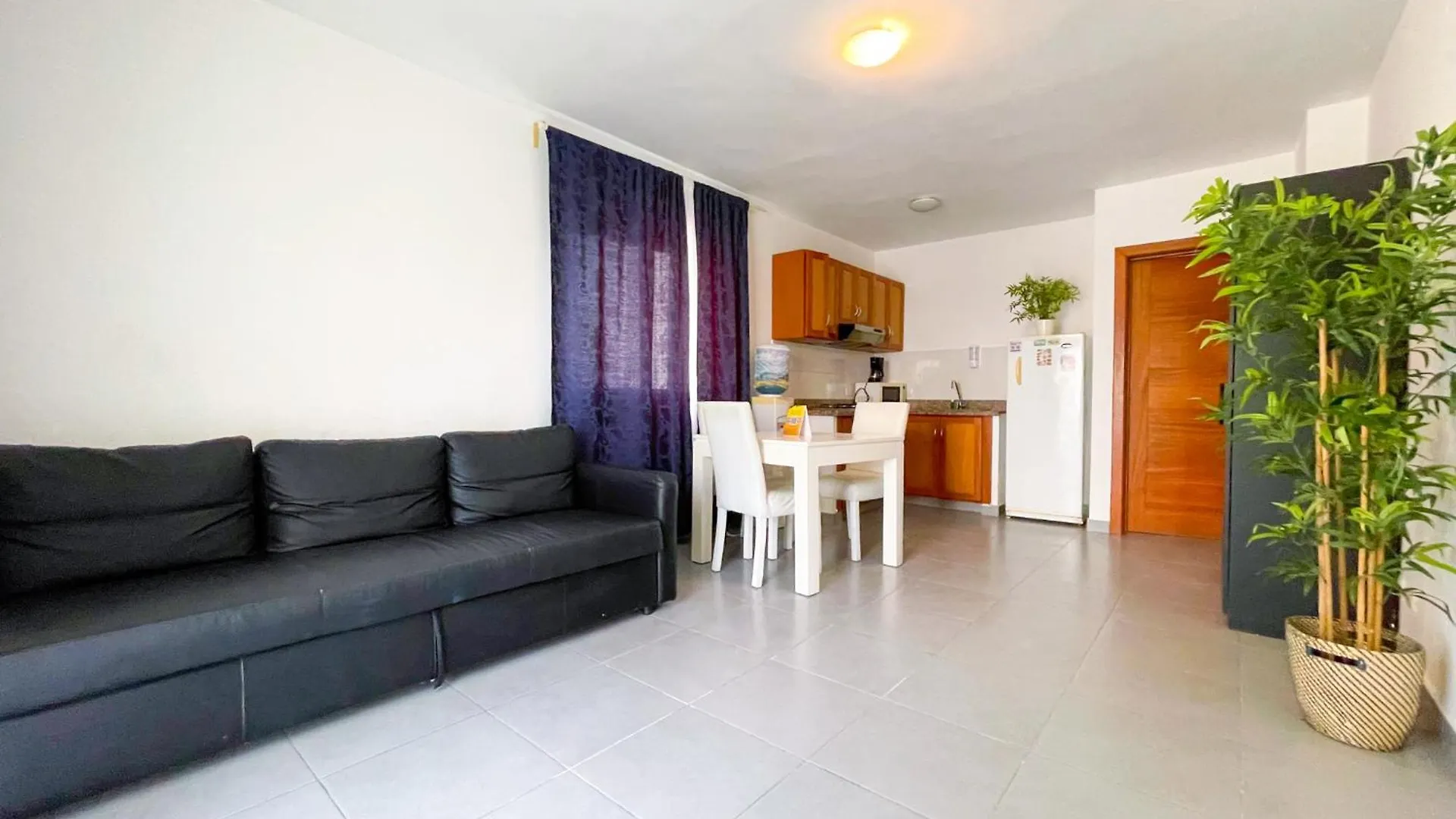 Tropical Adventures Sol Caribes Del Mar Studios Suites Wifi Bavaro Beach & Pool 蓬塔卡纳 5*,